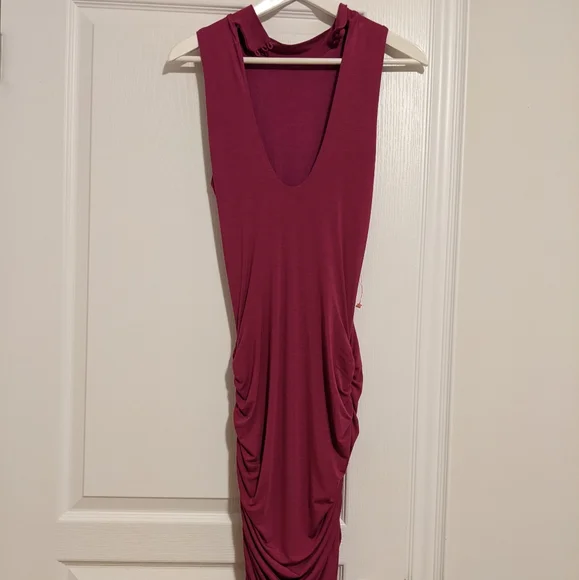 Bebe Bodycon Dress - Picture 3 of 6